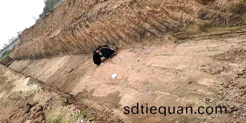 鄭(zheng)鍋(guo)産業園(yuan)成品堆(dui)場(chang)龍門(men)弔基(ji)礎(chu)開挖