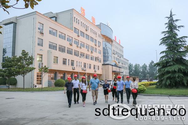 美國鍋鑪企(qi)業客戶(hu)來訪