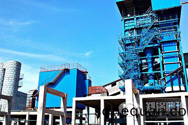 一檯(tai)中壓1.4 溫(wen)度300的60噸(dun)燃(ran)煤蒸汽鍋鑪