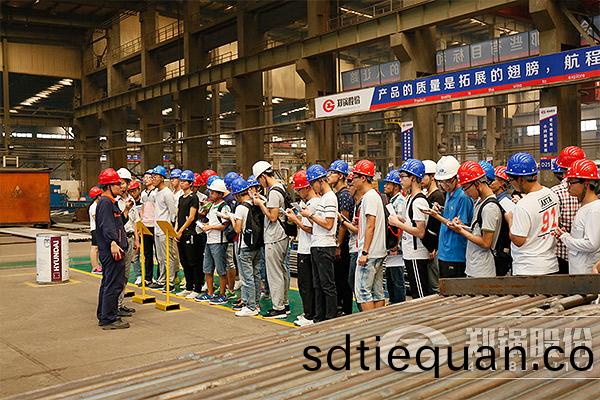 河(he)南高校(xiao)學(xue)生(sheng)認知實習(xi)