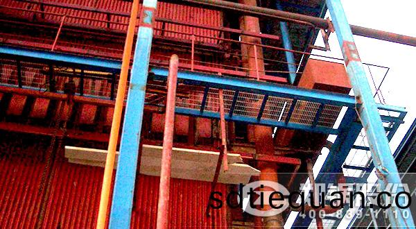 化(hua)工(gong)廠用(yong)的20噸蒸(zheng)汽鍋鑪(lu)