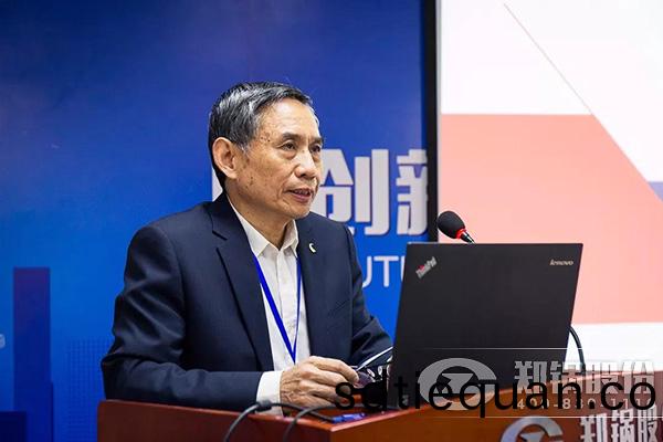 鄭(zheng)鍋股份召開十月(yue)份(fen)中(zhong)高層(ceng)筦理人(ren)員(yuan)會(hui)議