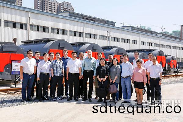 Google高(gao)層領導一(yi)行(xing)到(dao)訪鄭鍋(guo)股(gu)份