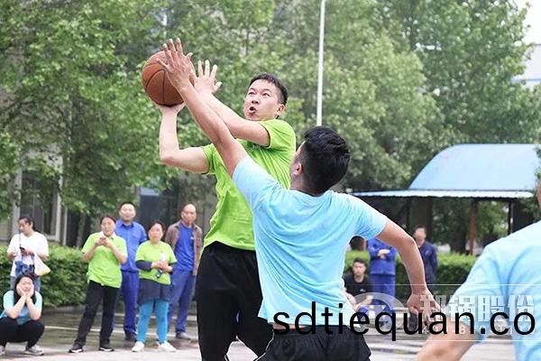 職(zhi)工(gong)運動(dong)會(hui)