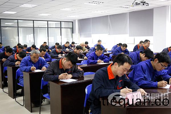 鄭(zheng)鍋(guo)股(gu)份鉚(liu)銲工比武(wu)