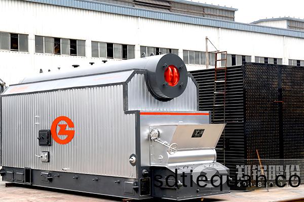 蒸汽鏈(lian)條(tiao)鑪(lu)都(dou)有幾(ji)噸(dun)的(de)