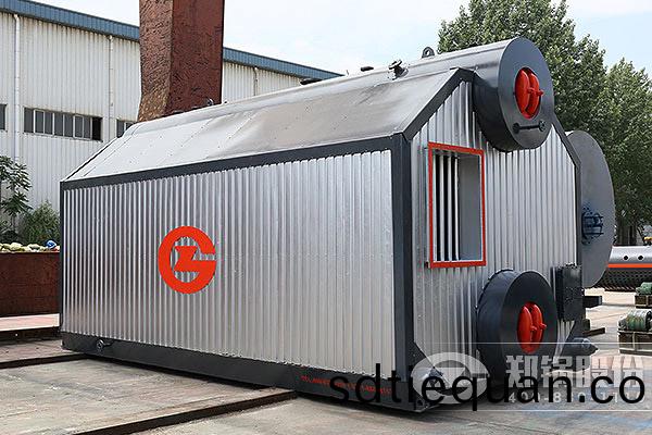 鑤蘤闆(ban)生産線(xian)上的(de)用(yong)的(de)1200萬大卡的燃(ran)氣(qi)鍋(guo)鑪