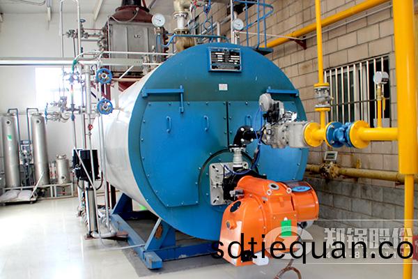 冷(leng)凝(ning)一體(ti)化(hua)6t燃(ran)氣蒸(zheng)汽(qi)鍋鑪生(sheng)産廠(chang)傢(jia)