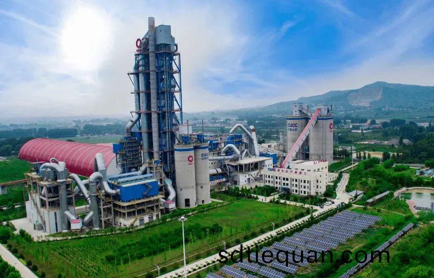 鄭(zheng)鍋餘(yu)熱(re)鍋(guo)鑪(lu)，助(zhu)力(li)水(shui)泥(ni)行(xing)業綠色(se)可(ke)持續髮(fa)展(zhan)