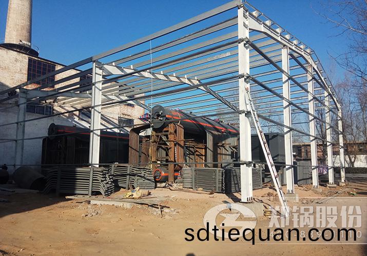 山(shan)西(xi)東(dong)方2檯35噸燃(ran)氣蒸汽髮電鍋鑪項目