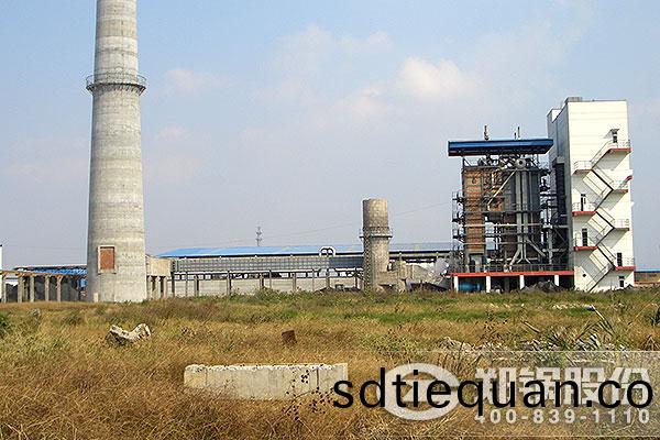 山(shan)西(xi)91MW循環流(liu)化(hua)牀熱(re)水(shui)鍋鑪用(yong)于集(ji)中(zhong)供(gong)熱項目(mu)