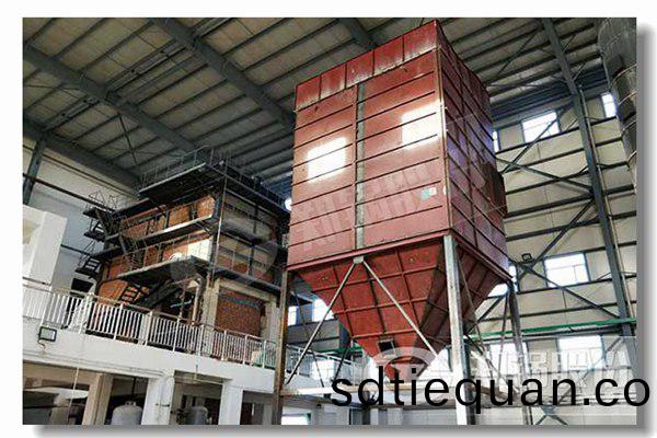 臥(wo)式(shi)小型燃(ran)油鍋鑪熱水(shui)鍋(guo)鑪