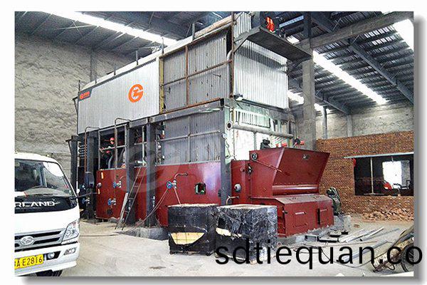 燃(ran)氣(qi)熱水(shui)鍋(guo)鑪700gk h