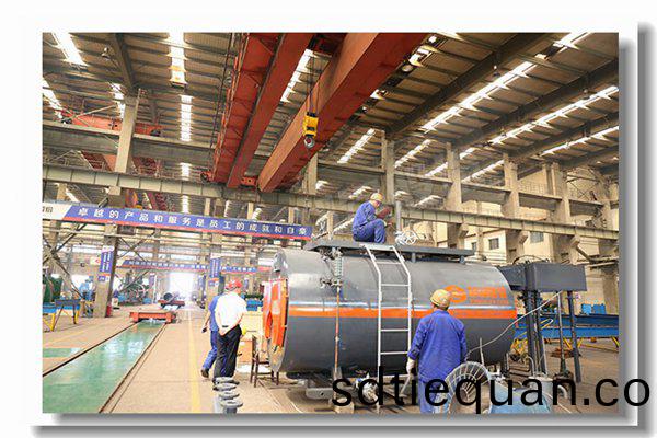 3t h輕油自(zi)然(ran)循環(huan)鍋(guo)鑪